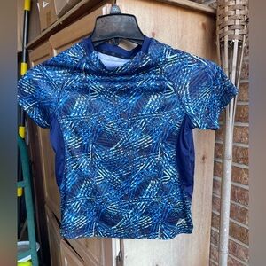 Boys Zelos t shirt size M